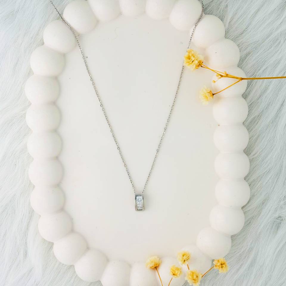 GlimmerStone Pendant